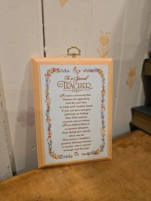 1980 "A un maestro especial" placa colgante de pared - tarjetas con sello, Inc rosa  Foto 1 de 4