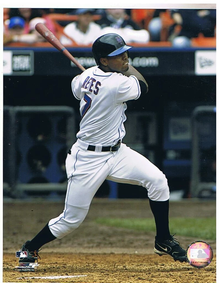 Jose Reyes Unsigned 8x10 Photo New York Mets - Image 1 of 1