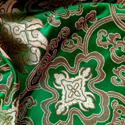 Tela satinada sedosa brocada flor bordada china para acolchado de vestido por metro Foto 1 de 4