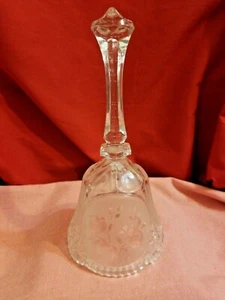 Vintage Kristallglas Glocke mattiertes Rosenmuster 8" hoch - Bild 1 von 4