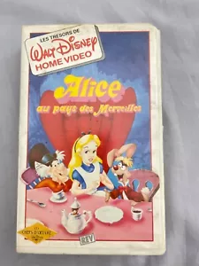 Cassette Vidéo K7 VHS / Alice au pays des merveilles Disney - Photo 1/3