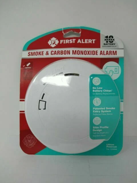 First Alert 1039868 Battery-Powered Smoke & Carbon Monoxide Alarm - White