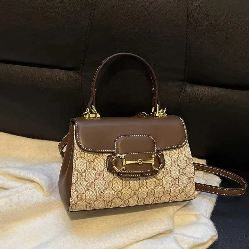 FashionNOVA Saddle bag horse buckle handbag new niche western-style vintage - Image 1 of 4