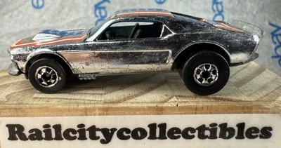Mustang Stocker Super Cromos Estrellas y Rayas Hot Wheels BW 1974 Excelente De Colección Foto 1 de 4