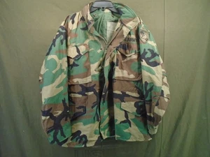 Ejército Militar de los Estados Unidos USMA M65 Chaqueta de Campo Abrigo Clima Frío Mediano Corto 2005 273-E - Imagen 1 de 17