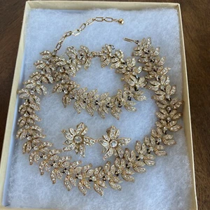 Vintage 1940s ORA flower Necklace, Bracelet and Earrings - Picture 1 of 9