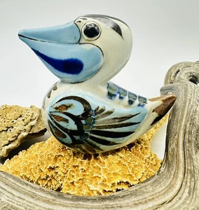 Vintage Ken Edwards KE Mexico Mexican Tonala Pelican Figurine Artist Signed - Picture 1 of 7