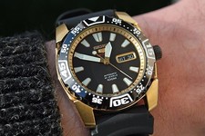 Seiko 5 Automatic Sports Mens 100M Rubber strap Japan Made SRP170J1 UK Seller