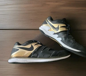 Nike Air Zoom Vapor X Negro Metálico Dorado Para hombres Tenis Zapatos EE. UU. 12 UK 11 EUR 46 - Imagen 1 de 22