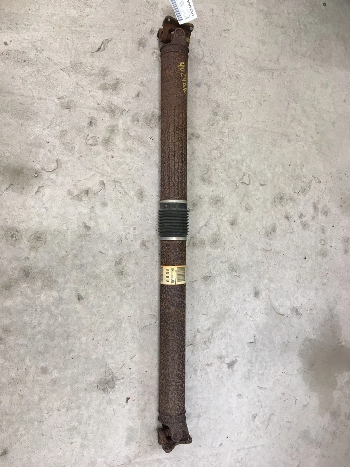 12 FORD MUSTANG Rear Drive Shaft 3.7l3.7lauto - Image 1 of 3