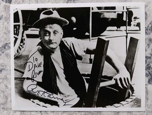 Foto autógrafo firmado a mano por Art Carney 8x10 en blanco y negro. From the Honeymooners - Imagen 1 de 2