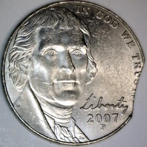 2007 CLIPPED Jefferson Nickel Coin RARE DATE Clip LOT #2 NR - Picture 1 of 2
