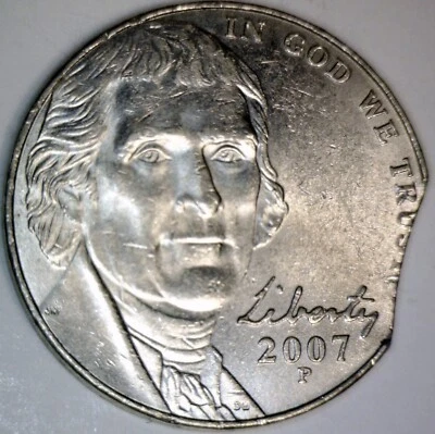 2007 CLIPPED Jefferson Nickel Coin RARE DATE Clip LOT #2  NR - Image 1 of 2