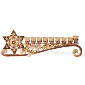 Candelabro Menorá Pintado a Mano de 9,25" Largo Embellecido con Diseño de Estrella de David 24K - Imagen 1 de 2