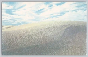 Vintage White Sands National Monument New Mexico Boring Postcard - Picture 1 of 2