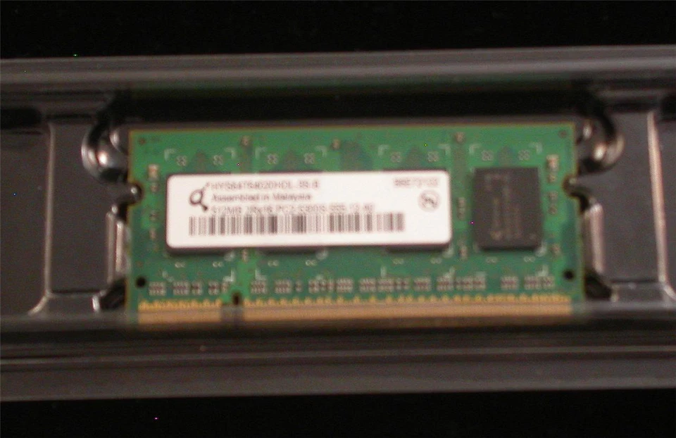 Qimondo 1gb (2x 512mb) Pin DDR2 667 PC2-5300  SODIMM  Laptop Memory - Image 1 of 1