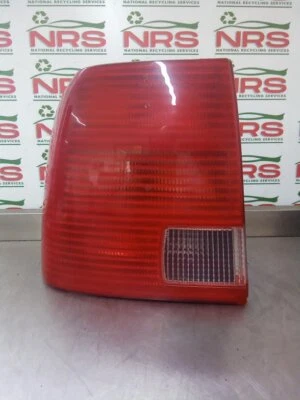 LUZ TRASEIRA/CAUDA VOLKSWAGEN GOLF HATCH 5 portas (lado do passageiro) 1992-1997 - Imagem 1 de 4