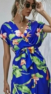 Zara Fab Floral Midi Dress Satin Tropical Floral Sz Med Cap Sleeve Gold Buttons - Picture 1 of 14