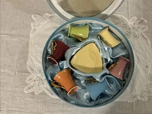 VINTAGE CC&T FOR Demitasse TASSEN & UNTERTASSEN SET GESCHENKBOX 12-teilig Bunt! - Bild 1 von 5