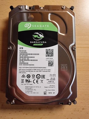 Festplatte Seagate Barracuda 8TB (5400RPM) #89 - Bild 1 von 4