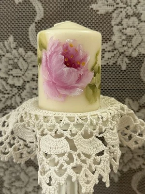 Vela de Pilar Corto 3x2.5 con Rosas Rosa Pintadas a Mano Shabby Decoración de Boda Foto 1 de 3