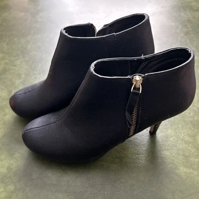 Black Faux Leather “Ginger” Madden Girl Boot Heel Stiletto Size 9 Shoes Women’s - Image 1 of 4