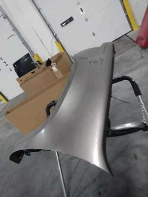 2012 Chevrolet Suburban 1500 Left Fender Tan Good Condition 159922 - Imagem 1 de 4