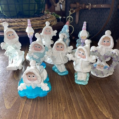 Lote De 10 Estatuillas De Colección Dreamsicles “Luces del Norte” Foto 1 de 4