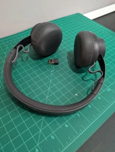 Logitech Zone Wireless Noise-Canceling On-Ear Headset - Mic not working - Picture 1 of 2