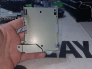Sony PS4 CUH-1001A/1115A SOLAMENTE-Disco duro de metal Caddie SOLO-OK-Desgaste metálico-LEER - Imagen 1 de 6