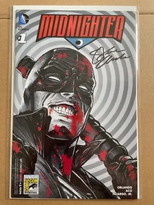 DC Comics Midnighter No. 1 SDCC 2015 Exclusive Orlando Signed  - Bild 1 von 1