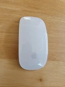 AUTHENTIQUE APPLE MAGIC MOUSE 2 BLANCHE RECHARGEABLE SANS FIL A1657 - Neuve sans boîte - Photo 1/2