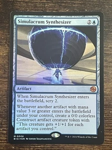 Sintetizador Simulacrum FOIL Outlaws of Thunder Junction: The Big Score EN M 0006 - Imagen 1 de 3
