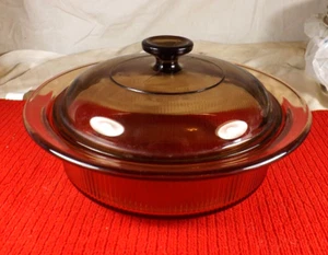 Corning Vision Amber Round Ribbed 1.5 Qt Casserole Dish with Lid V-32-B V - Picture 1 of 5