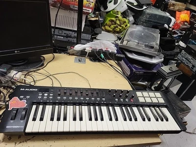 M-Audio Oxygen Pro 49 MK IV USB Midi Keyboard Controller - Untested - Image 1 of 4