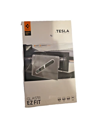Protector de pantalla de vidrio templado para tablero de instrumentos Tesla modelo 3/Y Spigen Glastr EZ FIT Foto 1 de 2