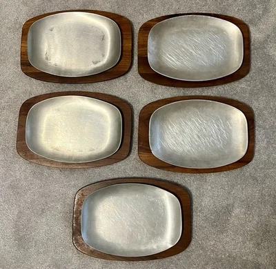 A.C. Fabricators Gardena California 牛排盘 5 件套锡/木材 — 第 1/4 张图片