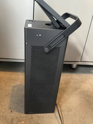 LG HU80KA 4K UHD Laser Smart Home Theater CineBeam Projector - Powerfull - Image 1 of 3