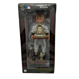 Don Mattingly New York Yankees 1994 Rawlings Gold Glove Award Bobblehead Forever - Picture 1 of 7