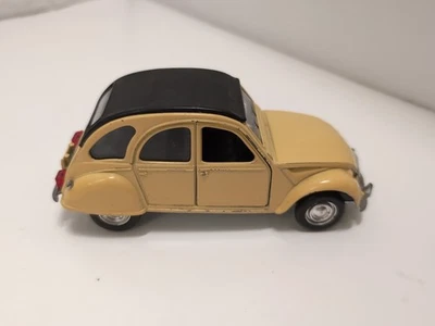 Polistil S 26 Citroen 2 CV 1:25 - Immagine 1 di 4