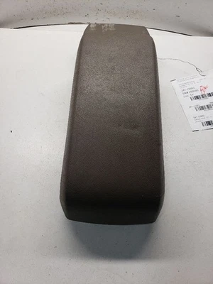 Used Front Lower Center Console fits: 2004 Honda Cr-v floor AT Front Lower Grade - Image 1 of 4