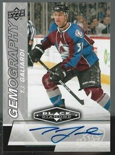 Pavel Datsyuk 2010-11 Artifacts Treasured Swatches Retail Card# TSR-PD