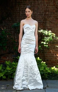 ABITO DA SPOSA NICOLE MILLER COURTNEY TECHNO IN METALLO ID0002 4 $1795 - Foto 1 di 7