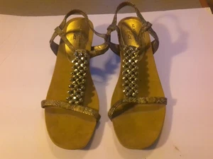 ANNE KLEIN iFlex Snake PrintJeweled T-Strap  Sandals Shoes Size 9.5M Women’s - Picture 1 of 6