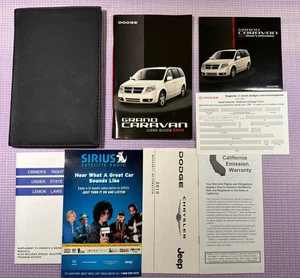 2010 Dodge Caravan - USER GUIDE W/ CASE, CD, & PAPERS - Foto 1 di 7