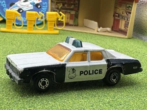 1979 Matchbox Lesney Superfast No 10 Plymouth Gran Fury Police Car Amber Windows - Picture 1 of 13