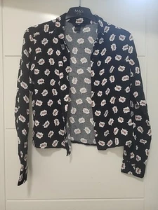 H&M Ladies UK Size 6 Cropped Cartoon Pattern Button Up Blouse - Picture 1 of 2