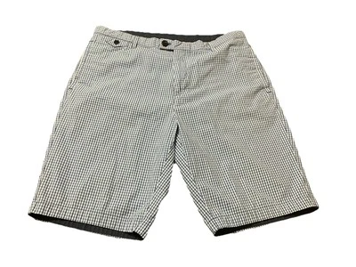 Pantalones Cortos Chinos Calvin Klein Para Hombres Gris Frontal Plano Bolsillos Cortados Talla 34 Foto 1 de 3