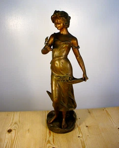 Art Nouveau Spelter Figurine Lady with Bird - A. De Ranieri - Picture 1 of 12