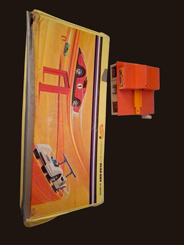 Juego de caja de cambios de acción Hot Wheels 1968-1969 vintage con pista y accesorios. Foto 1 de 2